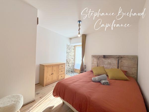 Maison propriété pierre à vendre 6 pièces VENTEROL (05) Les tourniaires