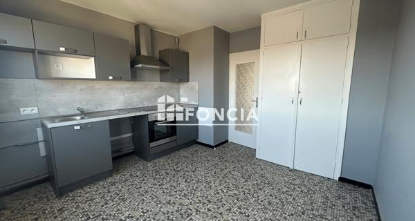 Location Appartement 3 pièces 75.53 m² - Roanne 42300