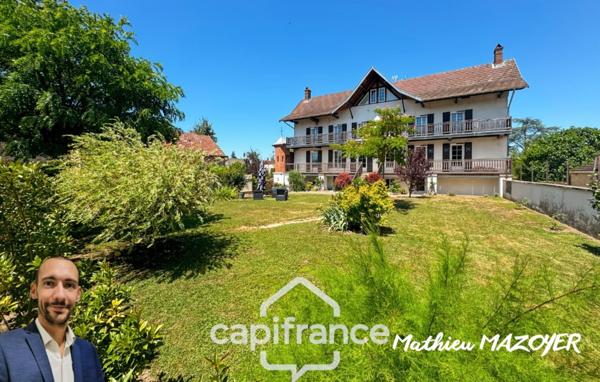 Maison à vendre 11 pièces SAINT GERMAIN DU PLAIN (71)