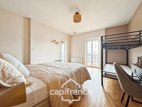 Maison à vendre 11 pièces SAINT GERMAIN DU PLAIN (71)