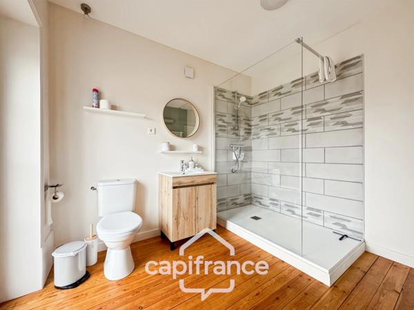 Maison à vendre 11 pièces SAINT GERMAIN DU PLAIN (71)