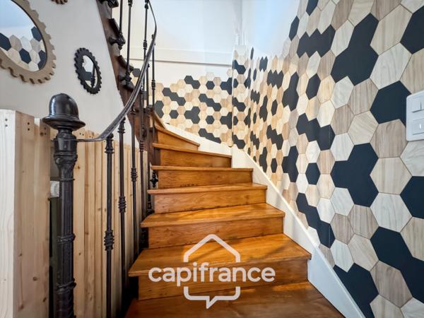 Maison à vendre 11 pièces SAINT GERMAIN DU PLAIN (71)