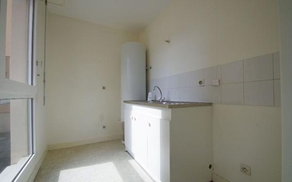 Appartement à louer    1 pièce •  La Rochelle