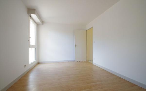 Appartement à louer    1 pièce •  La Rochelle