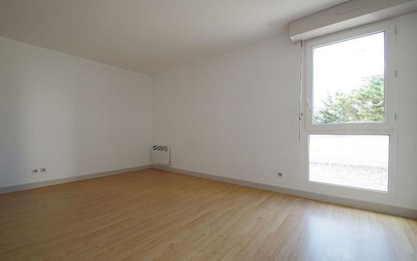 Appartement à louer    1 pièce •  La Rochelle