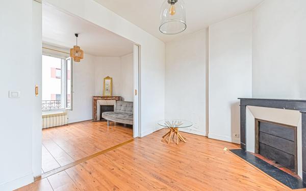 Appartement à vendre    2 pièces • 30,84 m2 Montreuil