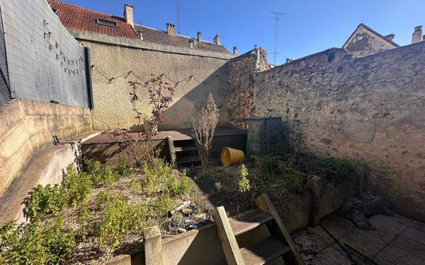 Maison à vendre    3 pièces • 76 m2 Arpajon