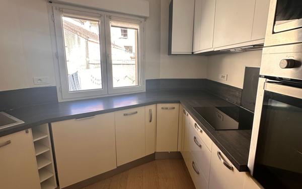 Maison à vendre    3 pièces • 76 m2 Arpajon