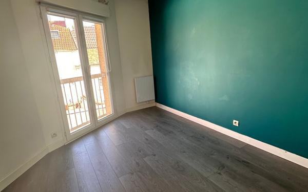 Maison à vendre    3 pièces • 76 m2 Arpajon