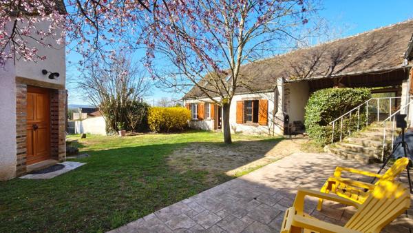 Ensemble immobilier pour résidence principale / location saisonière.