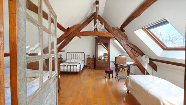 Ensemble immobilier pour résidence principale / location saisonière.