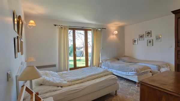 Ensemble immobilier pour résidence principale / location saisonière.