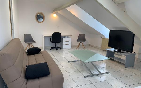 Immeuble à vendre    9 pièces •  Limoges