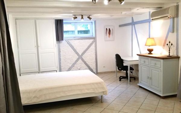 Immeuble à vendre    9 pièces •  Limoges