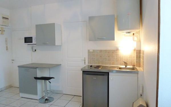 Immeuble à vendre    9 pièces •  Limoges