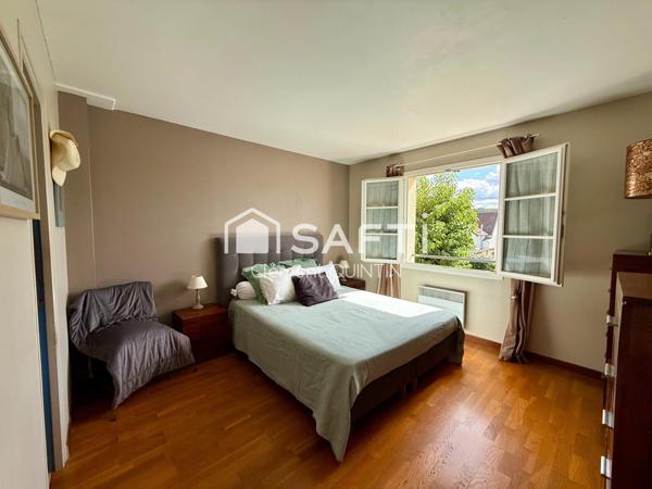 VOLUMES - CONSTRUCTION RECENTE - EXPO SUD