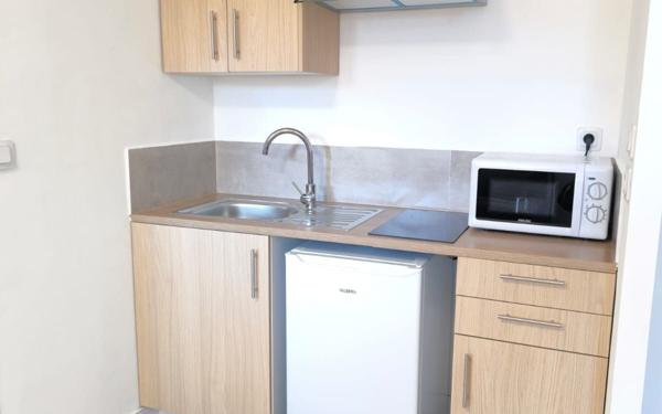 Appartement à louer    1 pièce • 18,12 m2 Nîmes