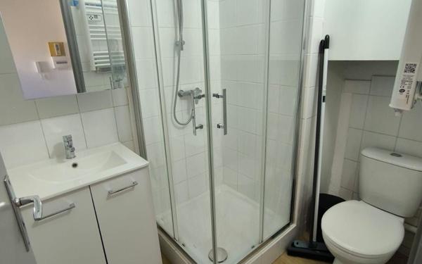 Appartement à louer    1 pièce • 18,12 m2 Nîmes