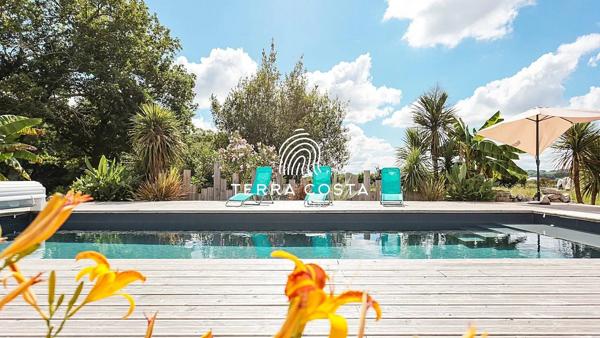 Domaine d'exception de 630 m² sur plus de 4 hectares