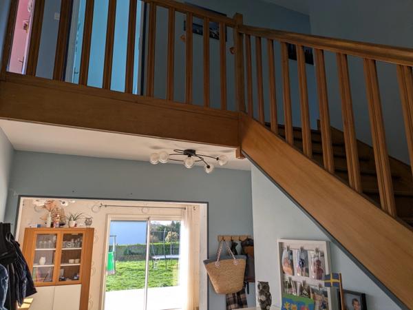 SAINT TUGDUAL MAISON DE 110 M² 5 PIÈCES 4 CHAMBRES AVEC VIE DE PLAIN PIED SUR PARCELLE DE 4479 M²