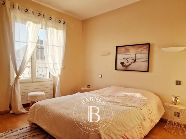 Magny-en-Vexin, Maison 6 Chambres -  498 m² à vendre