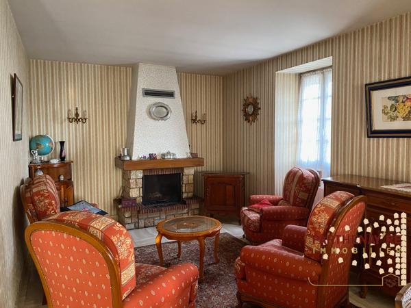 Maison de bourg T3 avec véranda