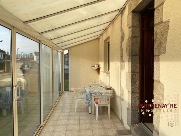 Maison de bourg T3 avec véranda