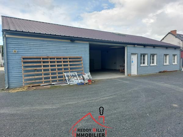 Atelier, bâtiment professionnel de 290 m² environ