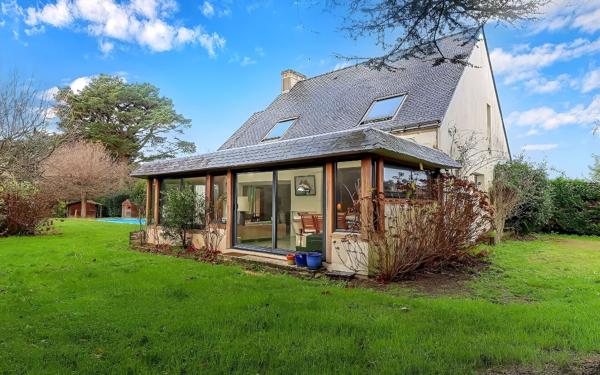 Maison à vendre    7 pièces •  Carnac