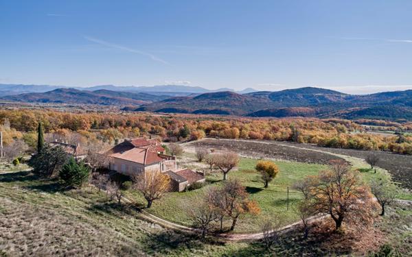 Maison à vendre    13 pièces • 409,48 m2 Saint-Étienne-les-Orgues