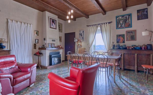 Maison à vendre    13 pièces • 409,48 m2 Saint-Étienne-les-Orgues