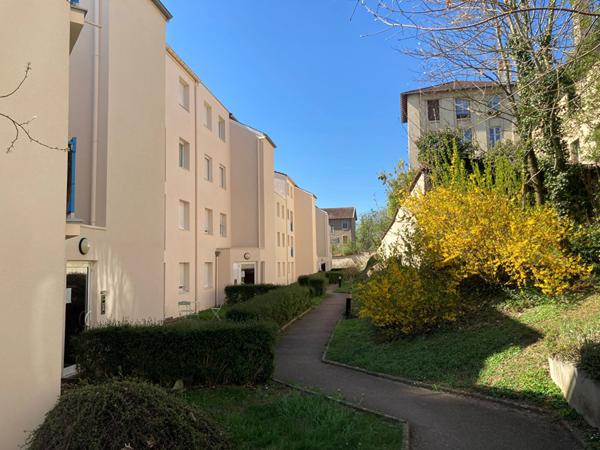 NANCY Appartement  MEUBLé 3 pièces 63.22 m² + Terrasse + parking en sous-sol