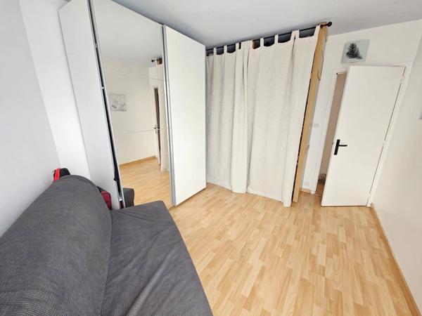 Appartement à vendre 4 pièces RIS ORANGIS (91)