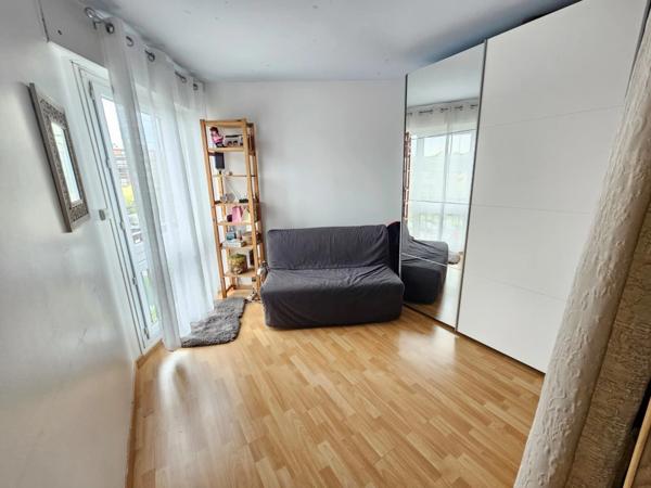 Appartement à vendre 4 pièces RIS ORANGIS (91)