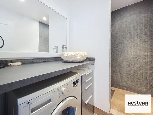 LES ISSAMBRES T2 DERNIER ETAGE VUE MER ET MONTAGNE PISCINE TENNIS