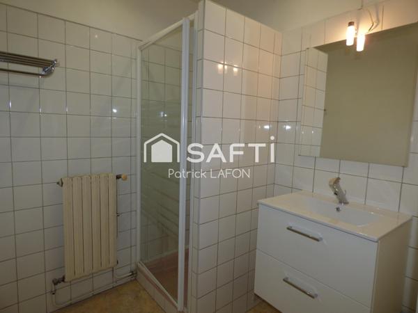 Appartement F2, terrasse,