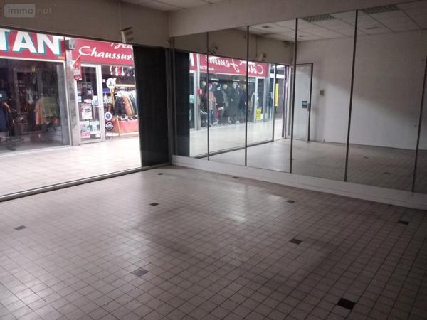 Fonds et/ou murs commerciaux à louer à Cambrai dans le Nord (59400), ref : 59085-L484