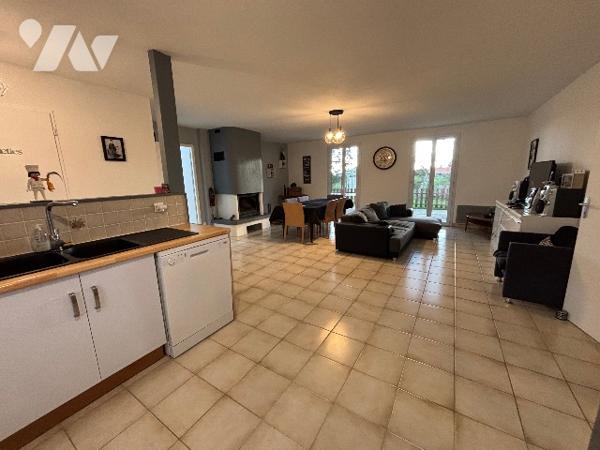 PAVILLON DE 125m² - BOTZ-EN-MAUGES