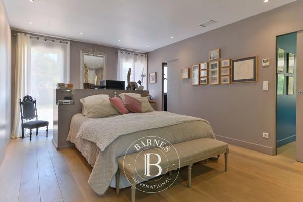 Saint-Cyr-au-Mont-d'Or, Maison 5 Chambres -  275 m² à vendre