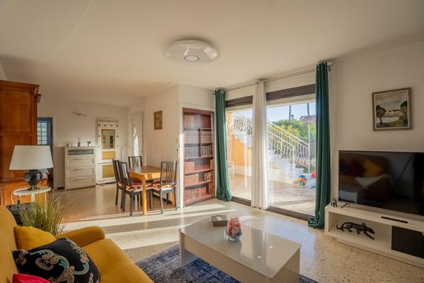 Villa Hyères 5 pièce(s) deux appartements159 m2