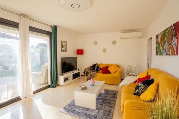 Villa Hyères 5 pièce(s) deux appartements159 m2