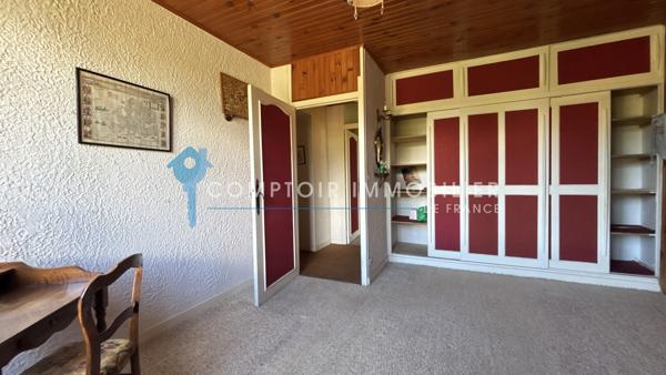 Maison
                                                                                                                                                                                                                                                                                                                        6 pièce(s)                                                                                                                                                                                                          5 chambre(s)                                                                                                                                                                                                          130  m²