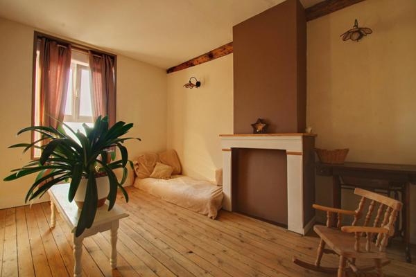 Lesquin – Une maison ancienne aux volumes vraiment surprenants