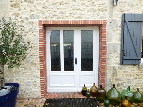 Maison Saint Denis De L Hotel 4 pièce(s) 79.80 m2