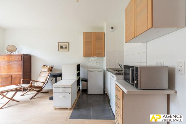 Appartement 1 pièce(s) 38 m2 €315 000 ** - Référence 4662