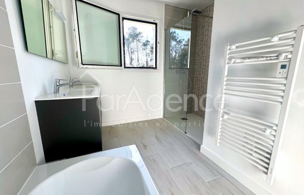 Villa neuve de plain-pied 6 pièces