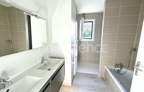 Villa neuve de plain-pied 6 pièces