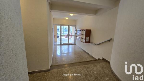 Appartement 2 pièces de 43 m² à Six-Fours-les-Plages (83140)