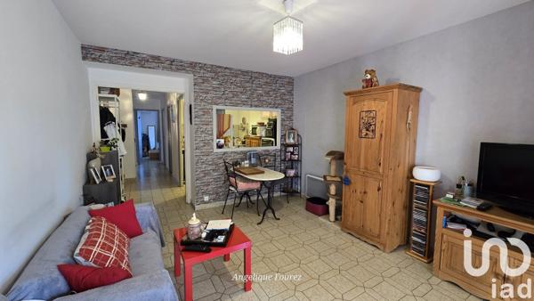 Appartement 2 pièces de 43 m² à Six-Fours-les-Plages (83140)