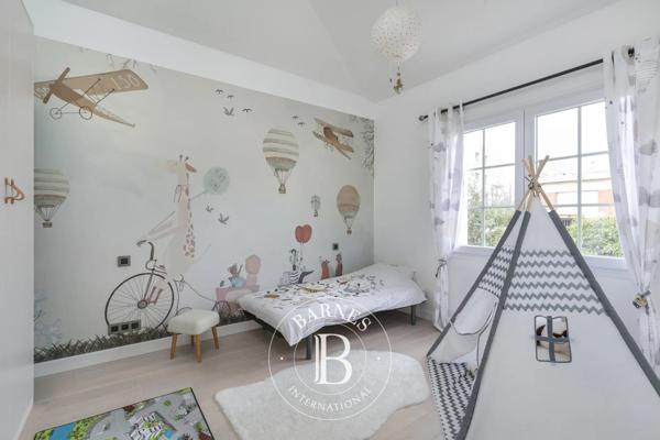 Le Vésinet, Maison 5 Chambres -  186 m² à vendre